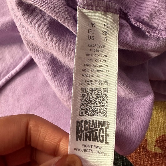 Koi 🐠 Crop Top - Picture 7 of 8